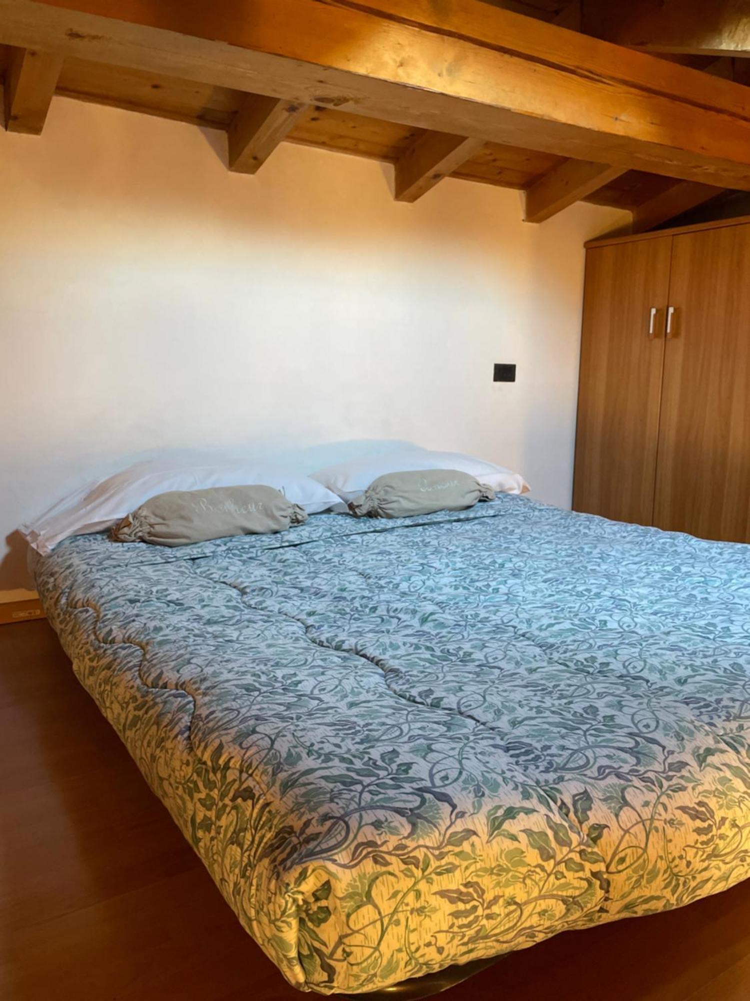 La Casa Rustica Di Ale E Becky Apartman Bergamo Kültér fotó